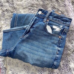 American Eagle Mom Stretch Straight Jean Size 4 pants